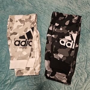 Boys Adidas Sweatpants Medium